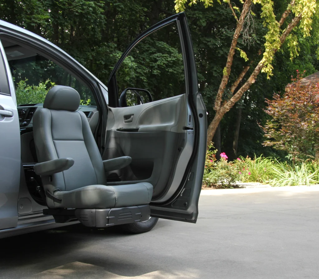 turny seat facing outside the passenger seat